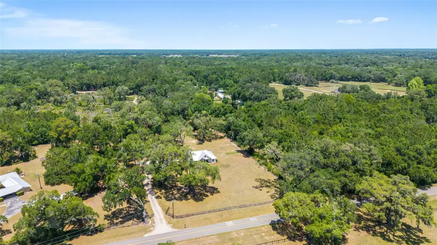 21561 SE 30 Street, Williston, FL 32696 - #2