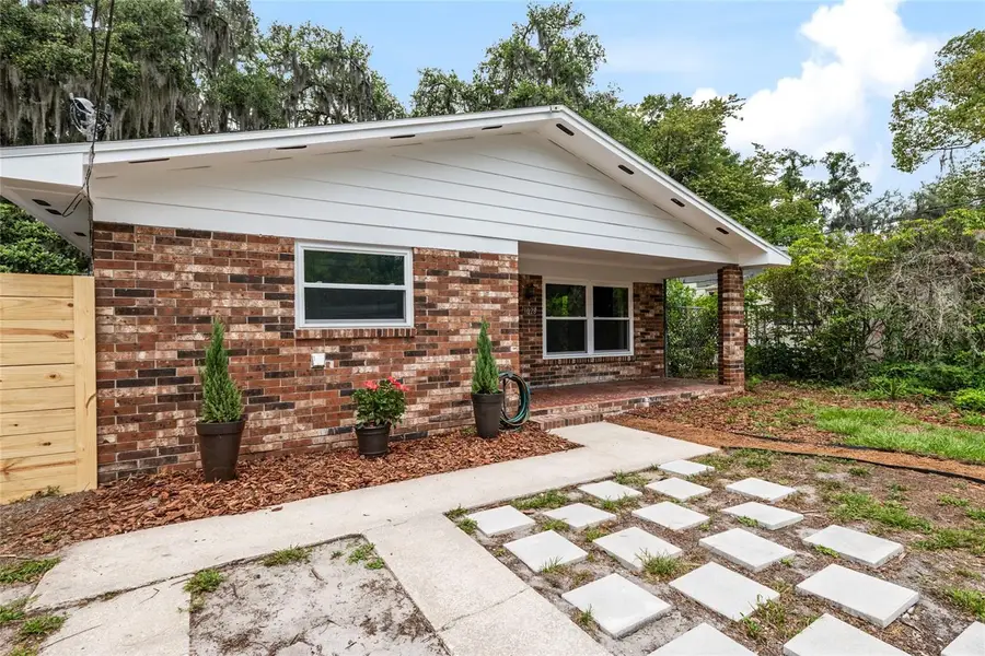 1028 NE 5th Street, Gainesville, FL 32601 - #3