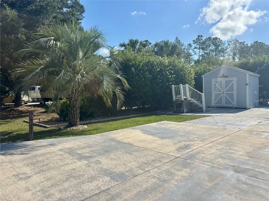 3273 NE 102nd Avenue Road, Silver Springs, FL 34488 - #3