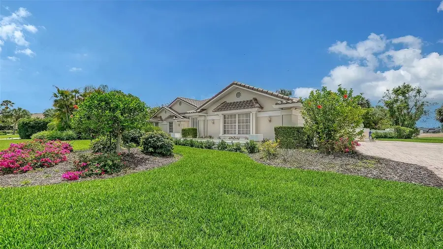3988 Losillias Drive, Sarasota, FL 34238 - #2