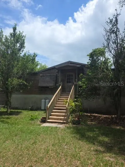 2501 Gator Lane, GROVELAND, FL 34736