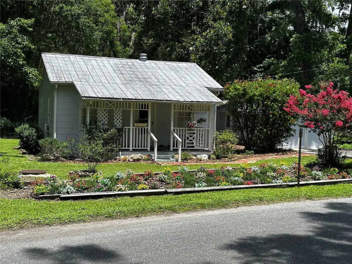 142 NW 2nd Avenue, Williston, FL 32696 - #1