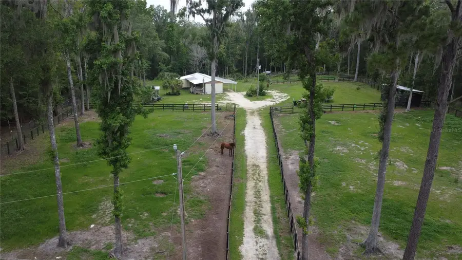 16945 NW 128th Terrace, Reddick, FL 32686 - #2