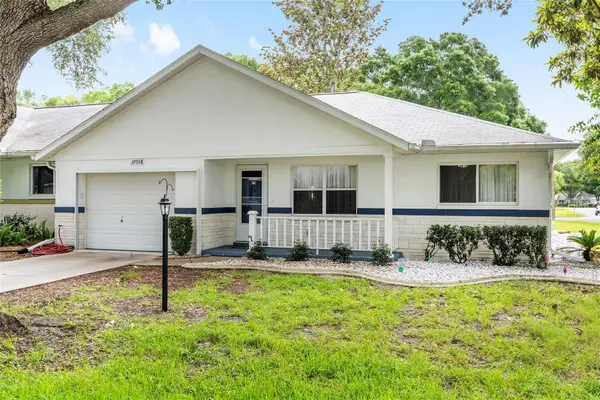 9755 SW 94th Terrace #D, OCALA, FL 34481