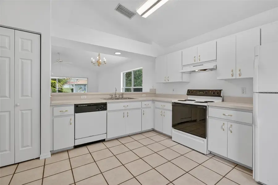 660 W Sunset Strip Drive, Beverly Hills, FL 34465 - #2