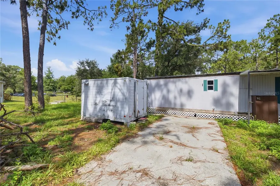 2290 SE 141st Avenue, Morriston, FL 32668 - #3
