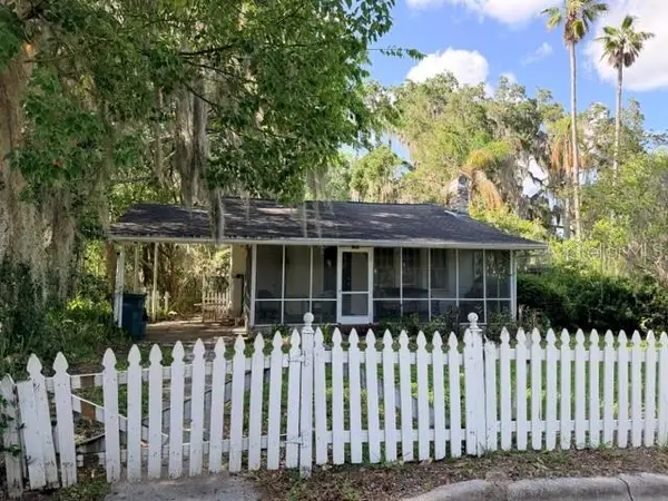 1255 SE Silver Springs Place, OCALA, FL 34471