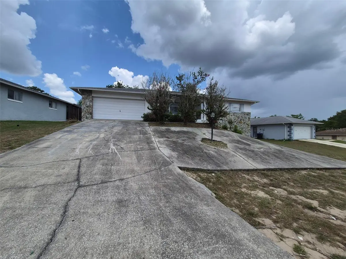 229 W Casurina Place, Beverly Hills, FL 34465 - #1