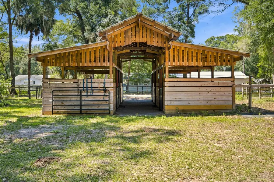 14000 NE 47th Avenue, Anthony, FL 32617 - #2