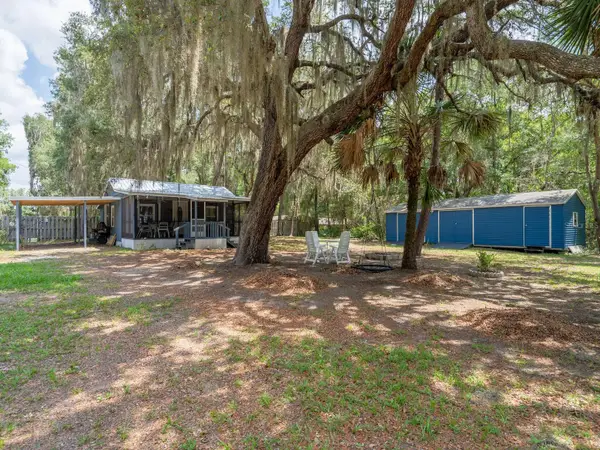 17649 NE 246 Place, FORT MC COY, FL 32134