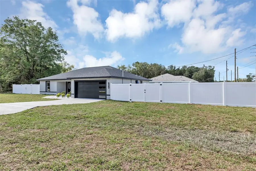 10415 SW 140th Avenue, Dunnellon, FL 34432 - #2