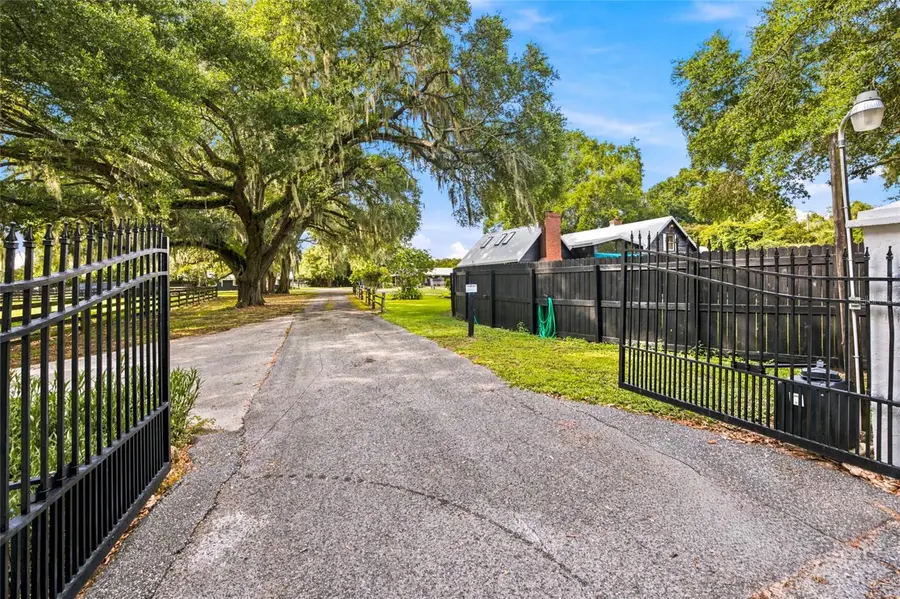 3825 NW 160th Street, Reddick, FL 32686 - #3