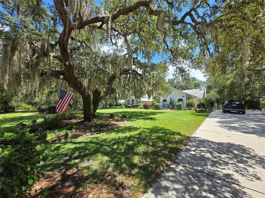 244 W Massachusetts Street, Hernando, FL 34442 - #2