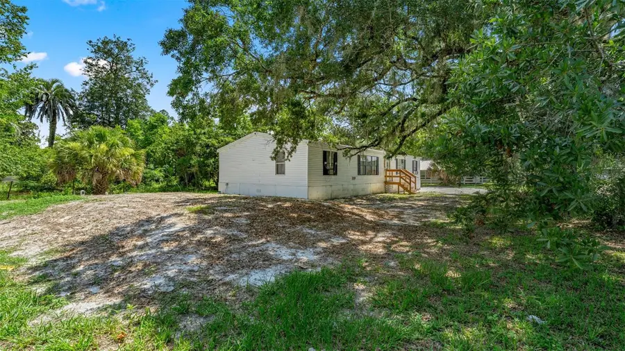 10530 Prospect Avenue, Hampton, FL 32044 - #3
