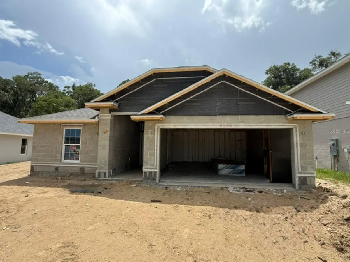2206 NW 23rd Loop, Ocala, FL 34475 - #1