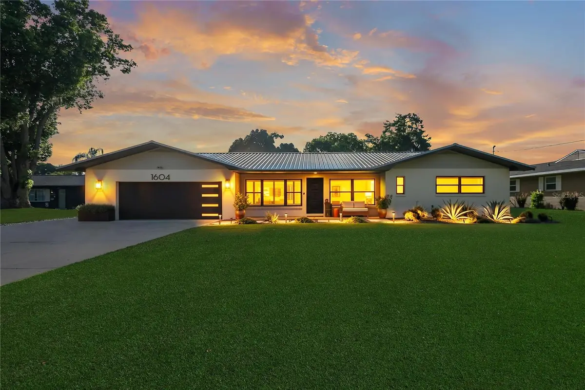 1604 Orange Avenue, Tavares, FL 32778 - #1