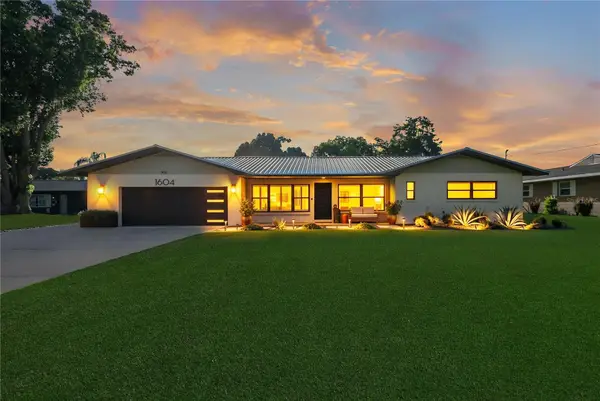 1604 Orange Avenue, TAVARES, FL 32778