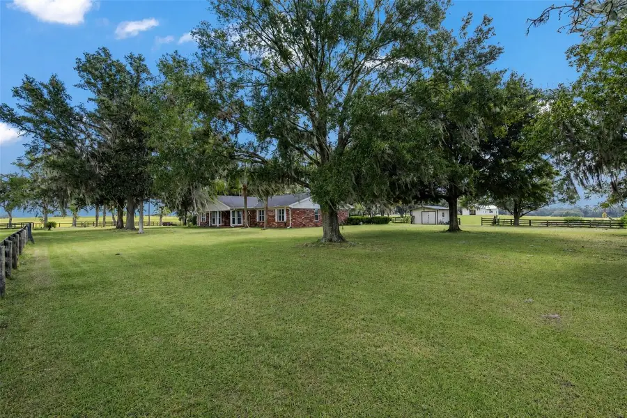 8544 NW 160th Avenue, Morriston, FL 32668 - #2