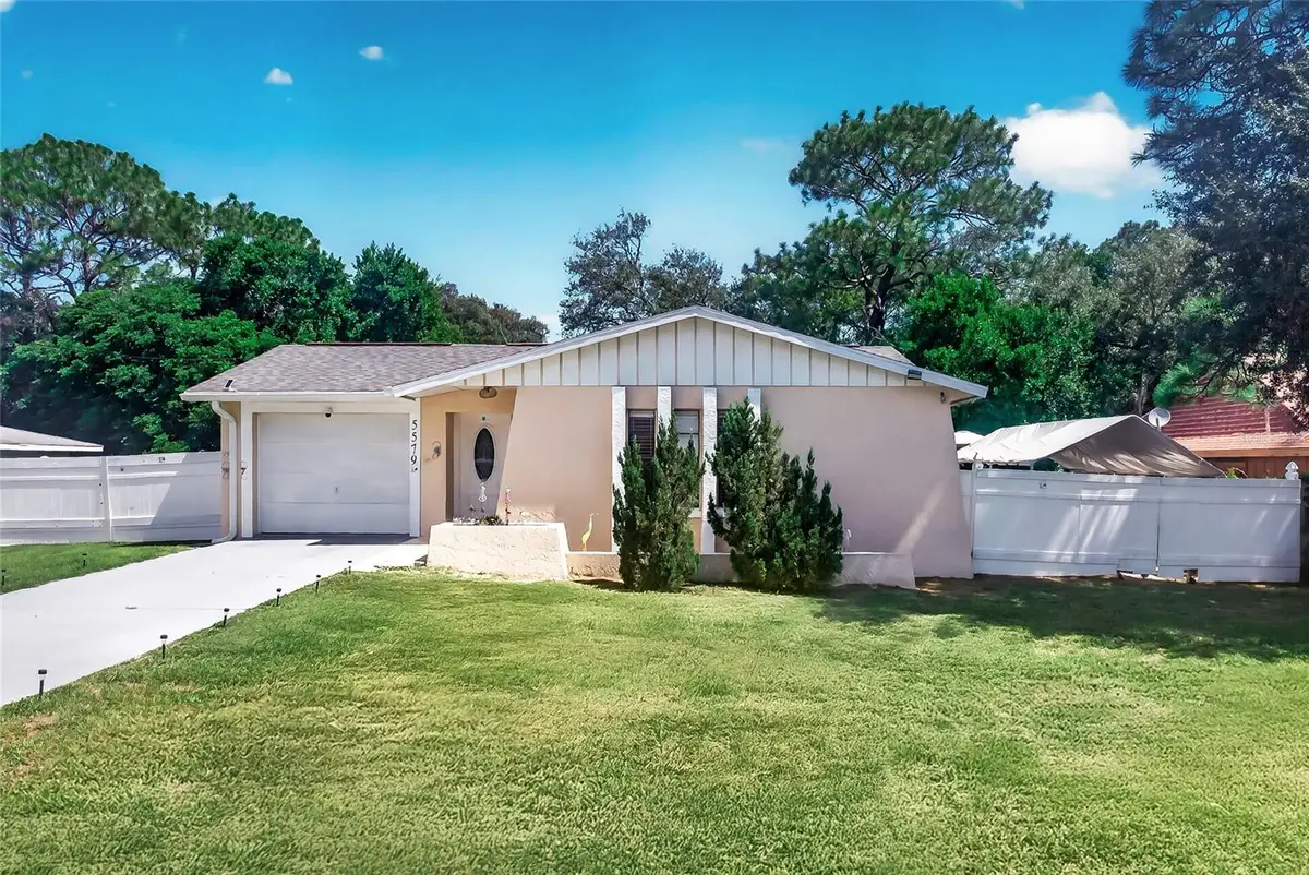5579 W Pine Circle, Crystal River, FL 34429 - #1