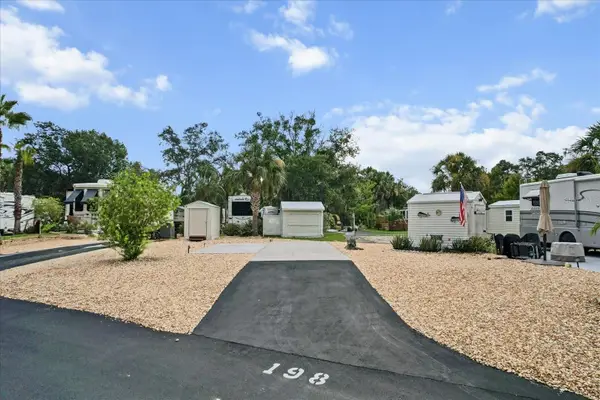10173 Suncoast Boulevard #Lot 198, CRYSTAL RIVER, FL 34428