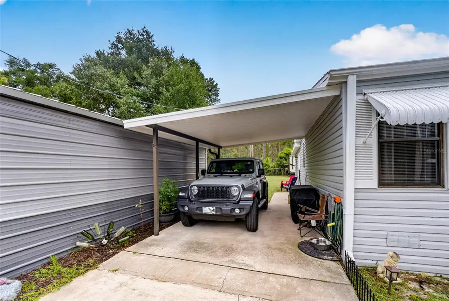 18544 SE 55th Place, Ocklawaha, FL 32179 - #2