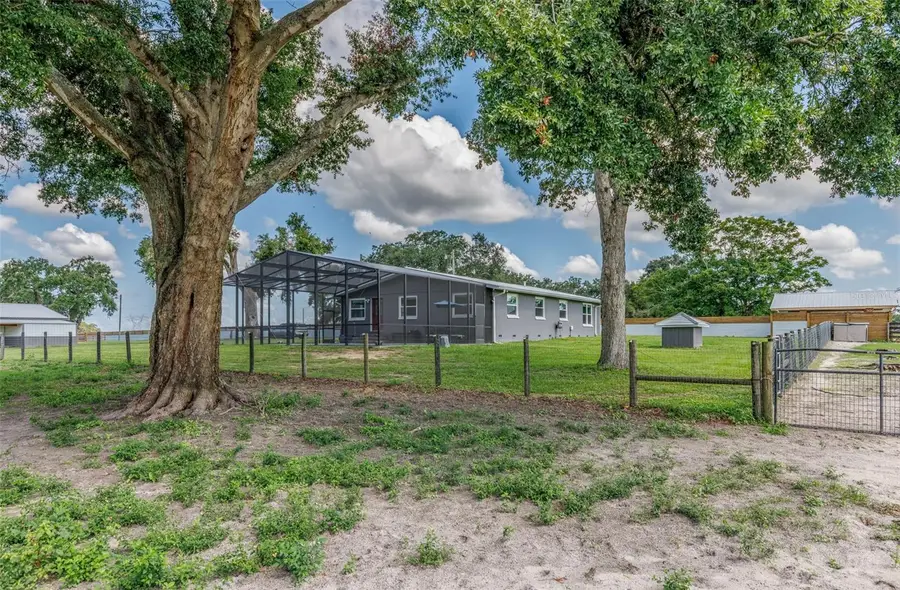 1231 102nd Blvd A, Wildwood, FL 34785 - #2