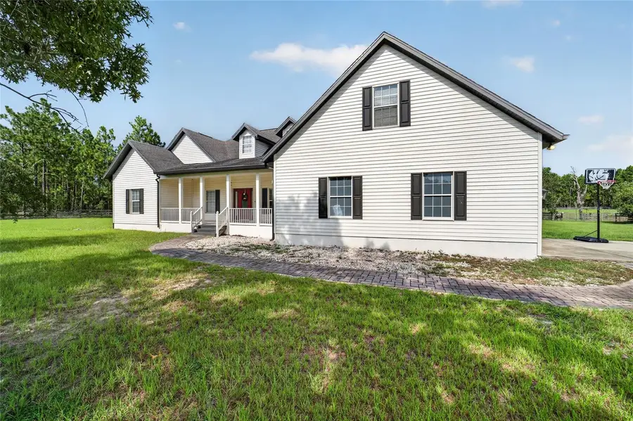 6351 SE 140 Avenue, Morriston, FL 32668 - #2