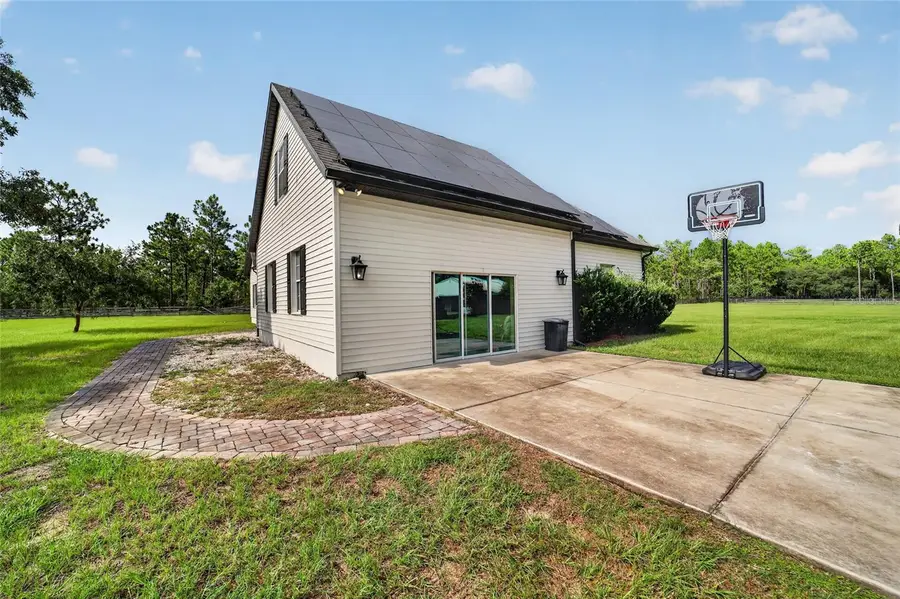 6351 SE 140 Avenue, Morriston, FL 32668 - #3