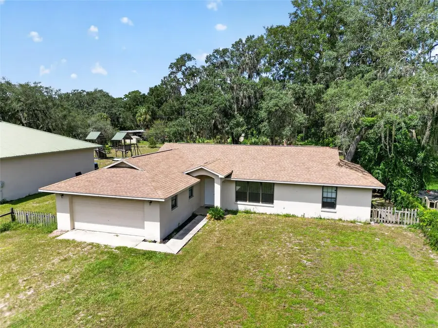 9590 SE 190th Court, Ocklawaha, FL 32179 - #2