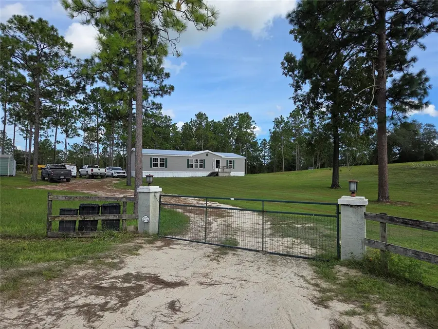 13030 SE 21st Place, Morriston, FL 32668 - #2