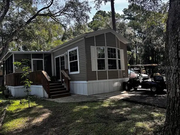 25333 NE 141st Street, FORT MC COY, FL 32134