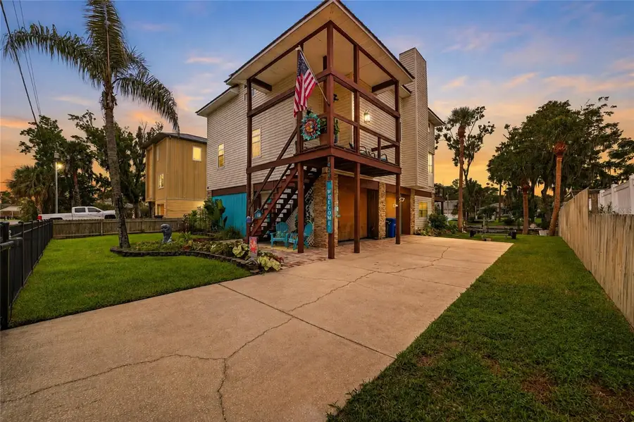 1424 SE 5th Avenue, Crystal River, FL 34429 - #2