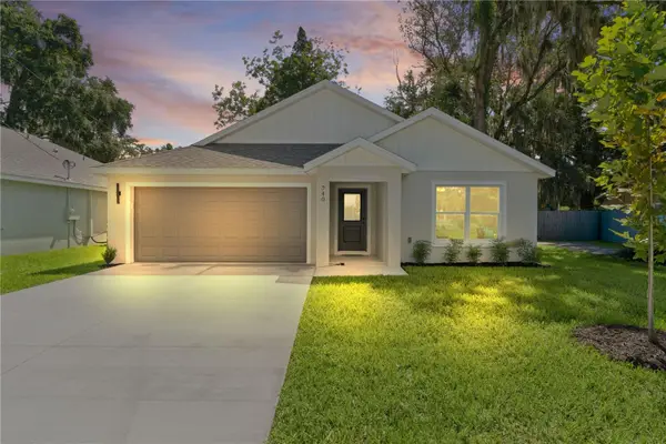 100 Sequoia Trail, OCKLAWAHA, FL 32179