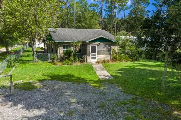 14551 NE 210th Court Road, FORT MC COY, FL 32134