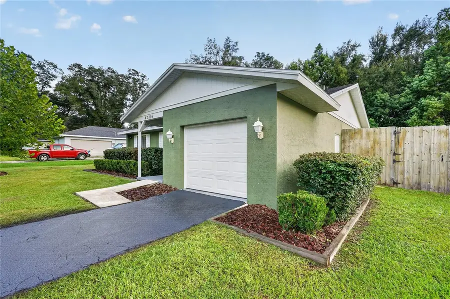 4506 NE 8th Place, Ocala, FL 34470 - #2