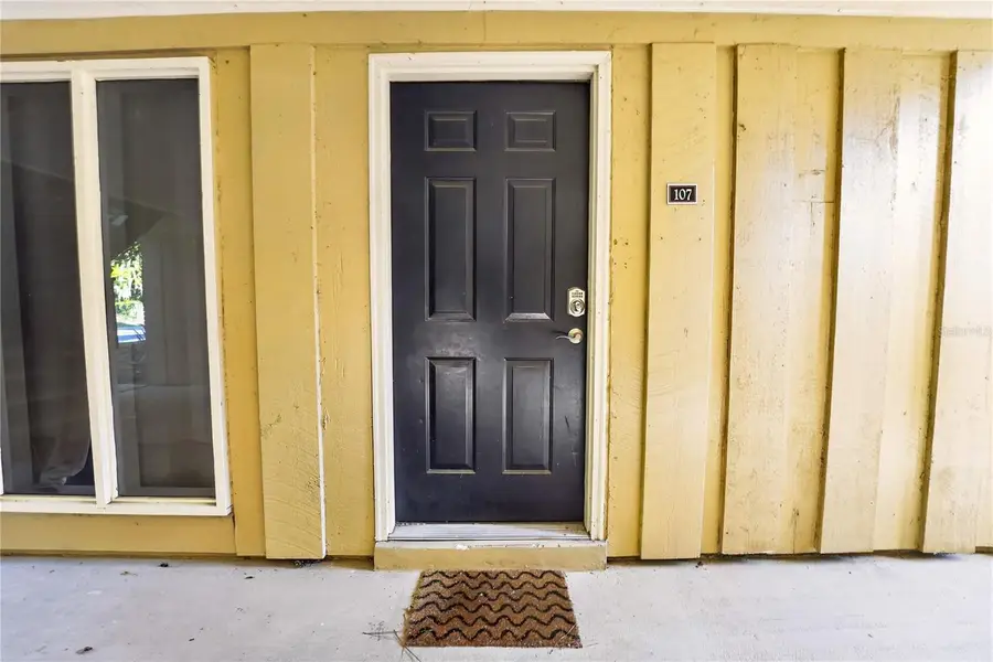 507 NW 39th Road #107, Gainesville, FL 32607 - #3