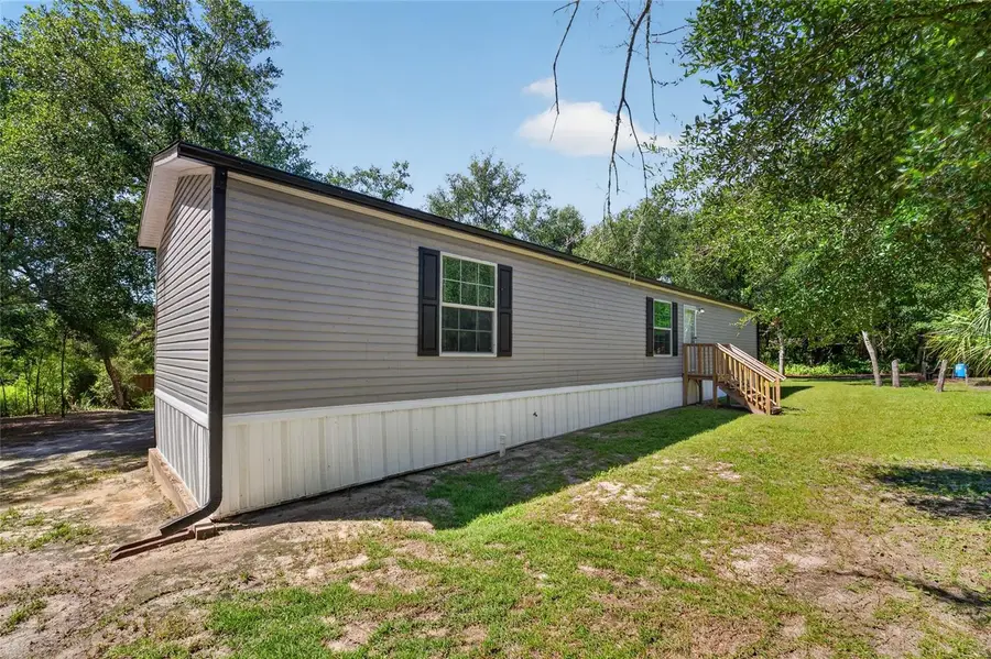 18850 SE 93rd Street, Ocklawaha, FL 32179 - #2