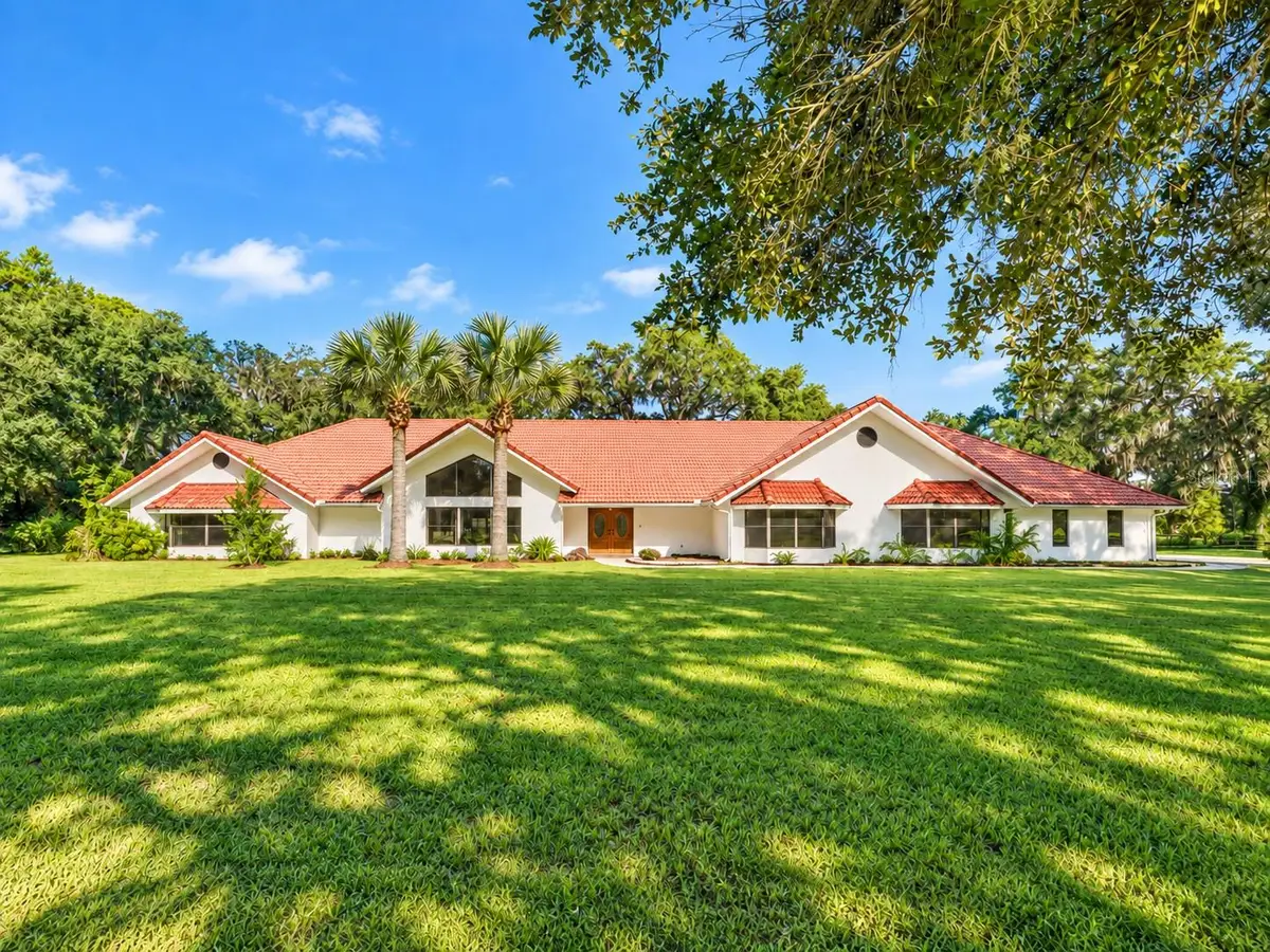 553 NE 205th Avenue, Williston, FL 32696 - #1