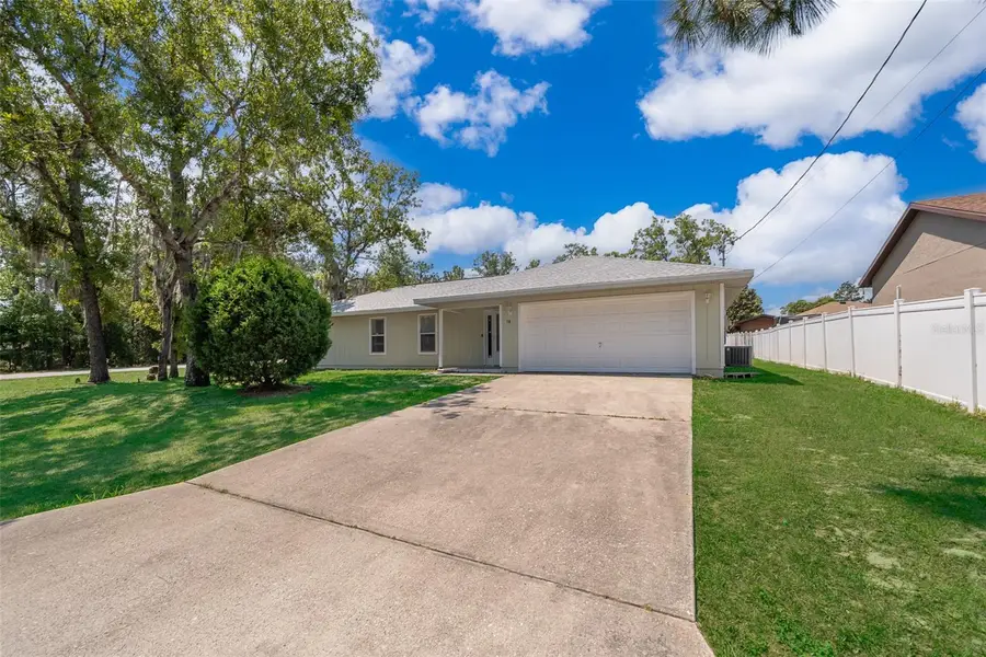 18 Fir Trail, Ocala, FL 34472 - #2