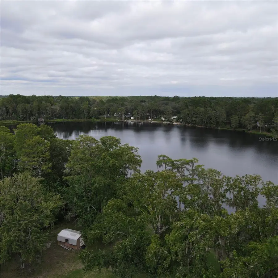122 Royal Avenue, Interlachen, FL 32148 - #3