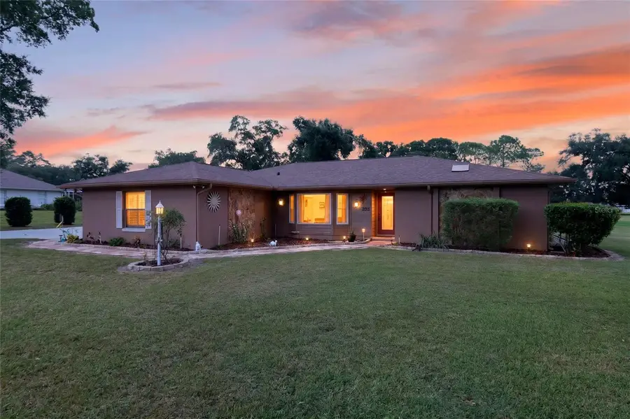 205 E Falconry Court, Hernando, FL 34442 - #2
