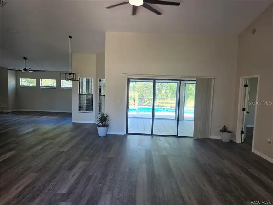 994 E Crown Of Roses Loop, Inverness, FL 34453 - #3