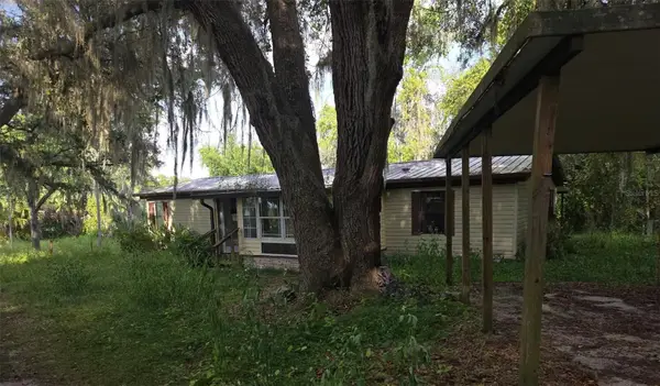 18007 SE 90th Street, OCKLAWAHA, FL 32179