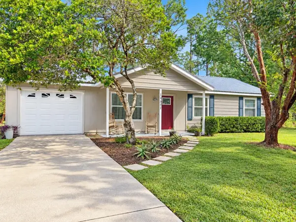14641 NE 154th Street, FORT MC COY, FL 32134