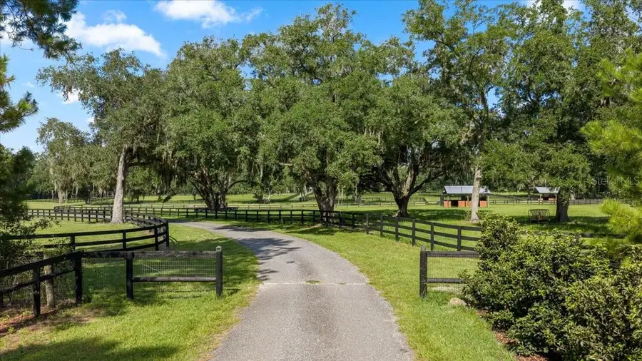 11140 NW 160th Avenue, Morriston, FL 32668 - #3