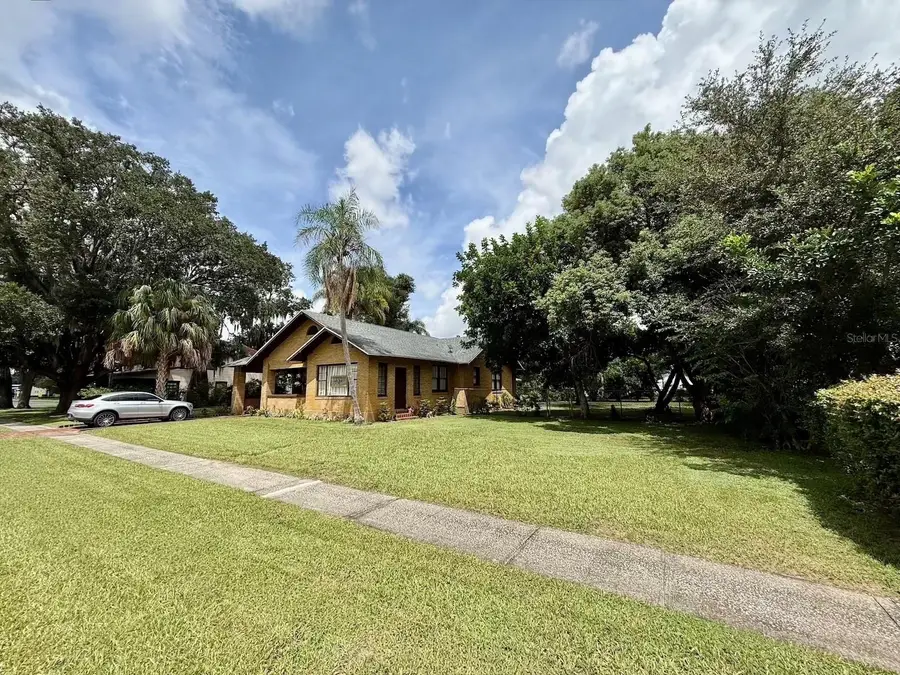 1410 Elgin Street, Lakeland, FL 33801 - #3