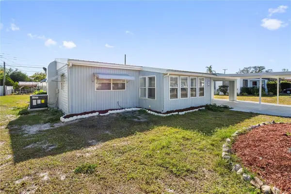 319 Thomas Avenue, FROSTPROOF, FL 33843
