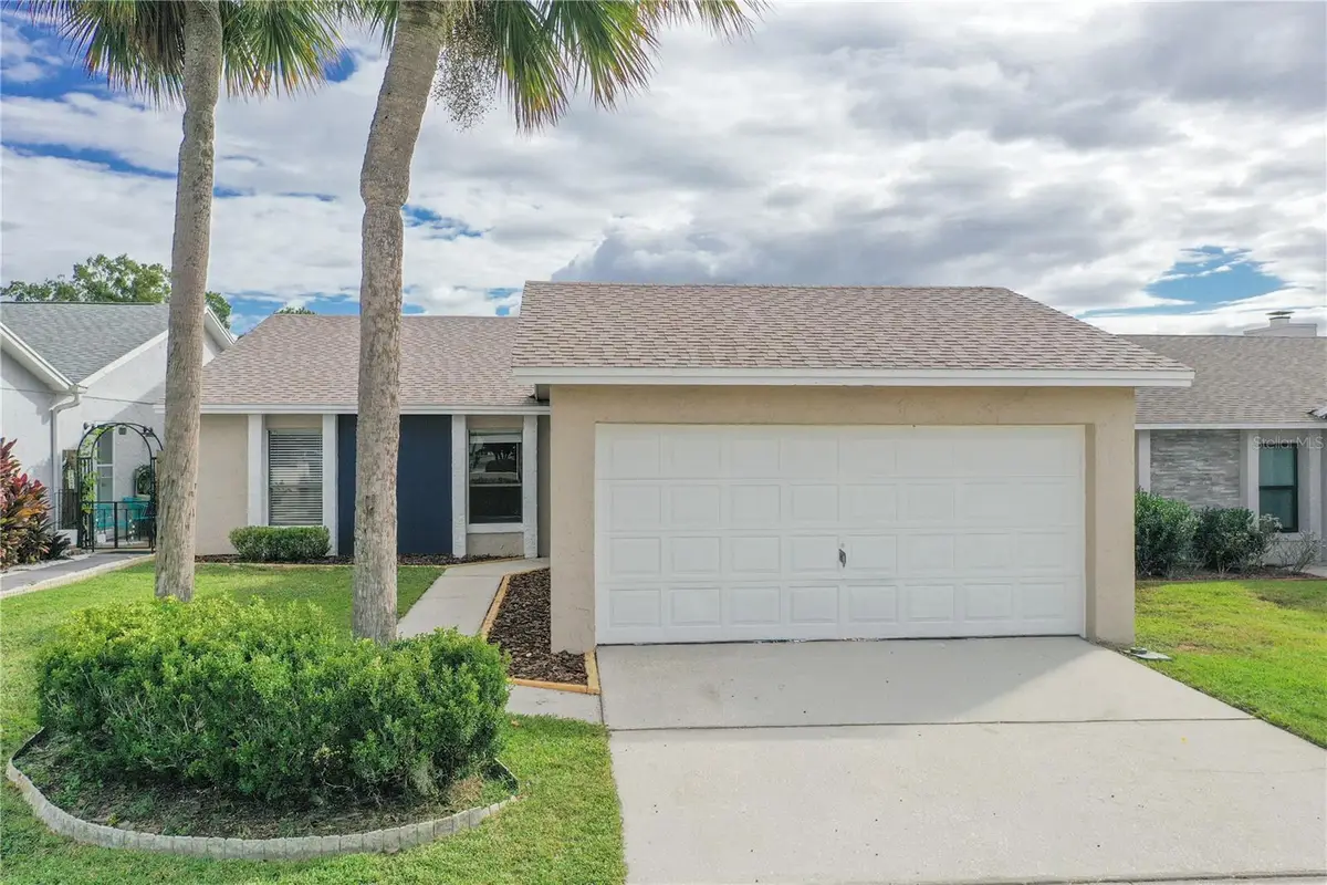 4020 Cypress Landing S, Winter Haven, FL 33884 - Image #1