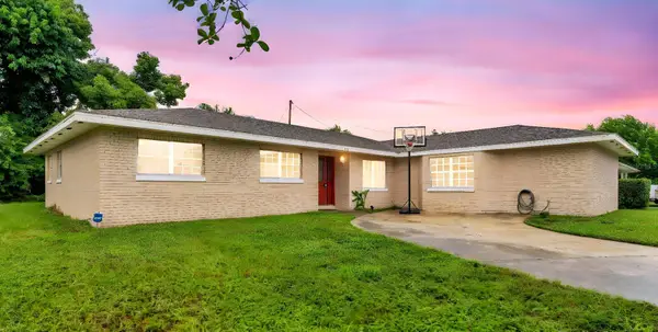 409 Lake Ned Road, WINTER HAVEN, FL 33884