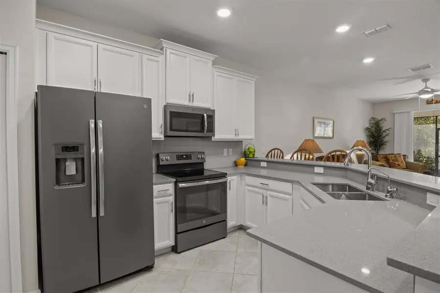 2853 Attwater Loop, Winter Haven, FL 33884 - Image #2